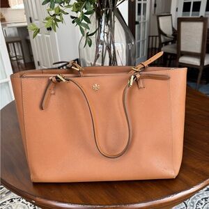 Tory Burch tan leather tote bag